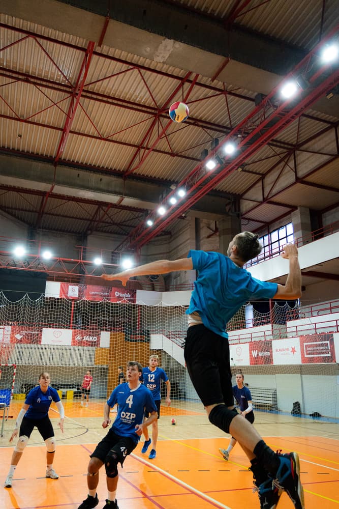 Volejbalová liga — fotografie 11 z 14